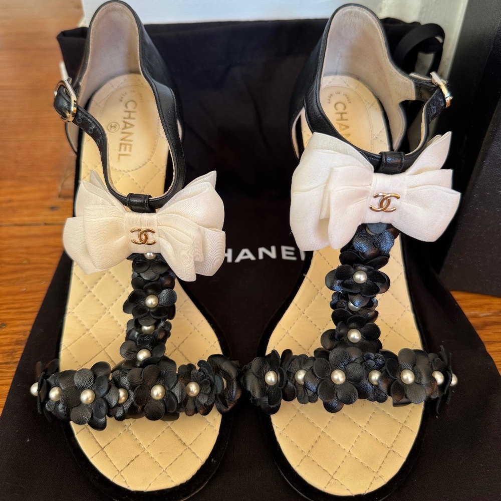 Authentic Chanel Black Leather Heels with Silk White Bow - Size 37